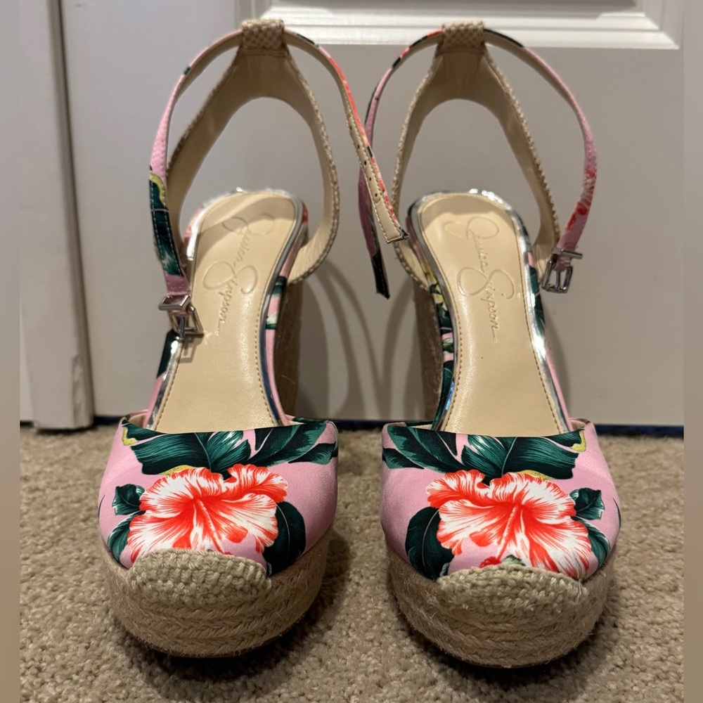 Jessica Simpson Wedges